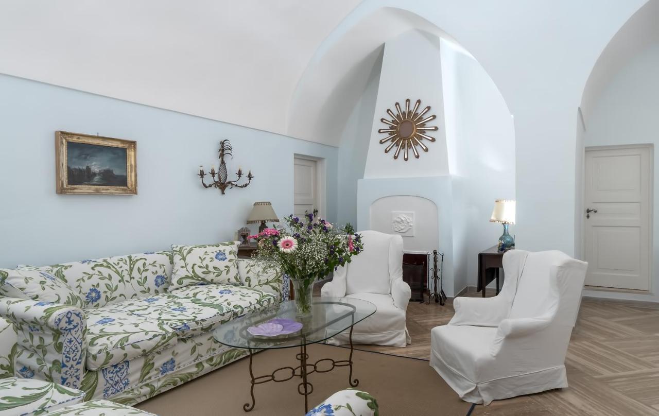 I Tre Soli Apartments By Caprirooms Extérieur photo