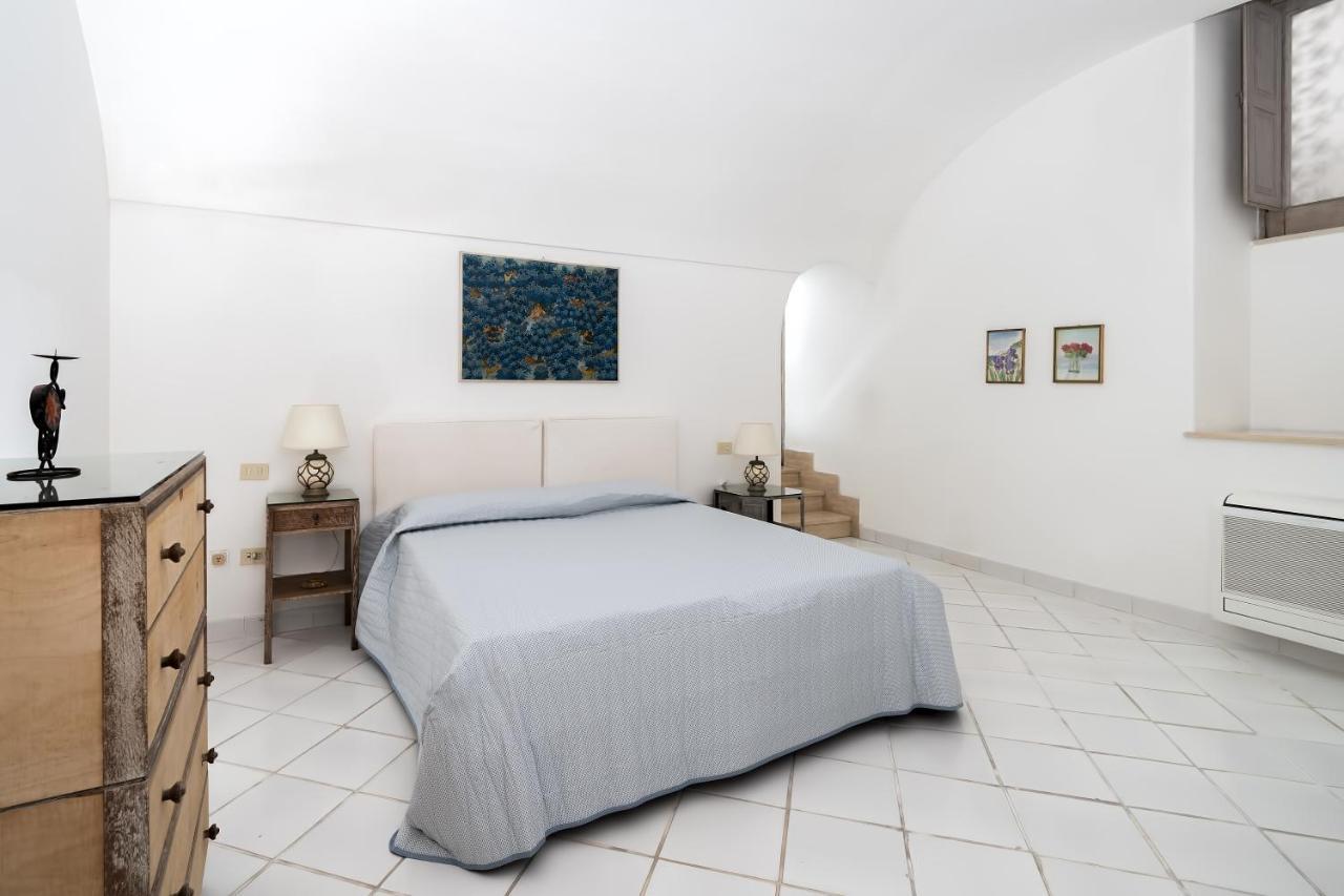 I Tre Soli Apartments By Caprirooms Extérieur photo