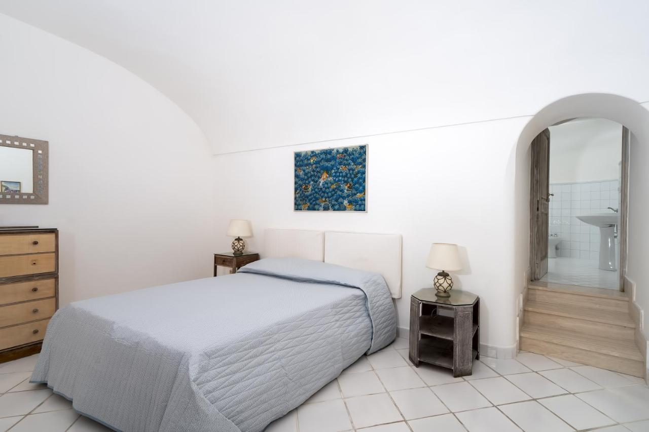 I Tre Soli Apartments By Caprirooms Extérieur photo