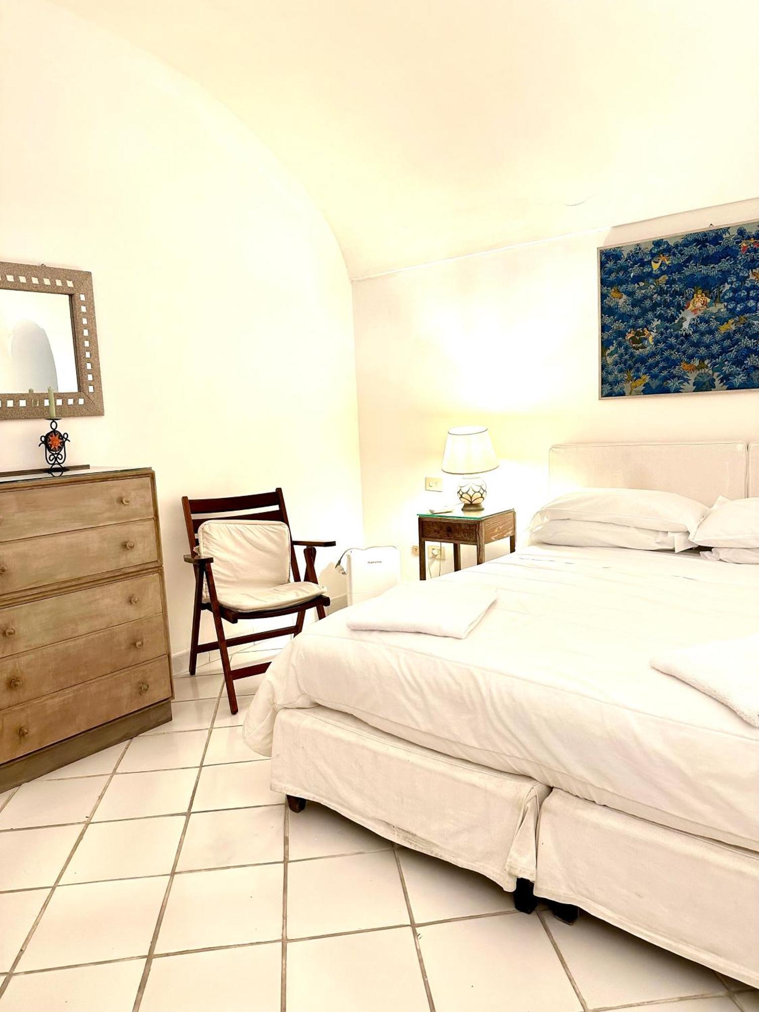 I Tre Soli Apartments By Caprirooms Extérieur photo
