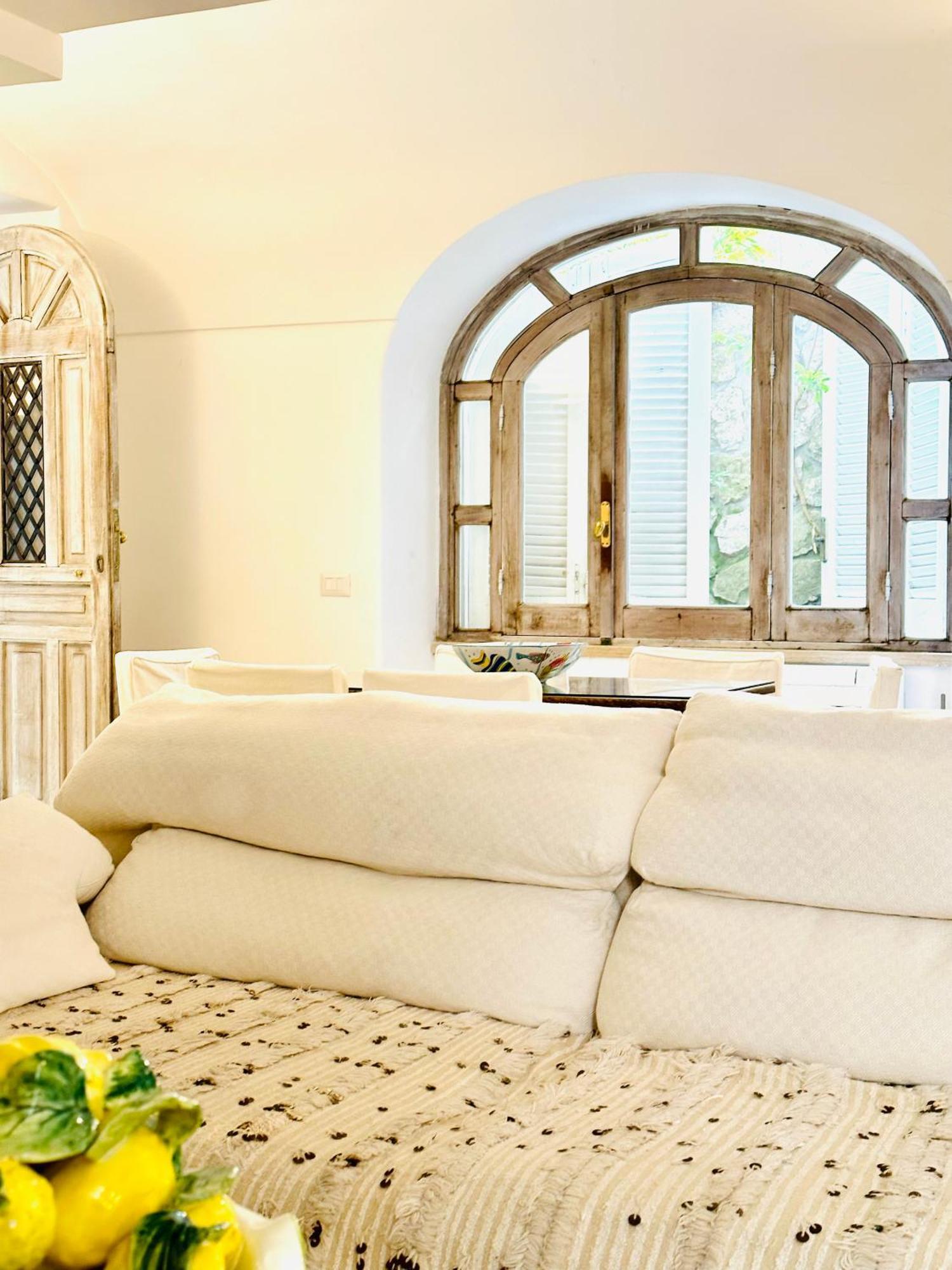 I Tre Soli Apartments By Caprirooms Extérieur photo