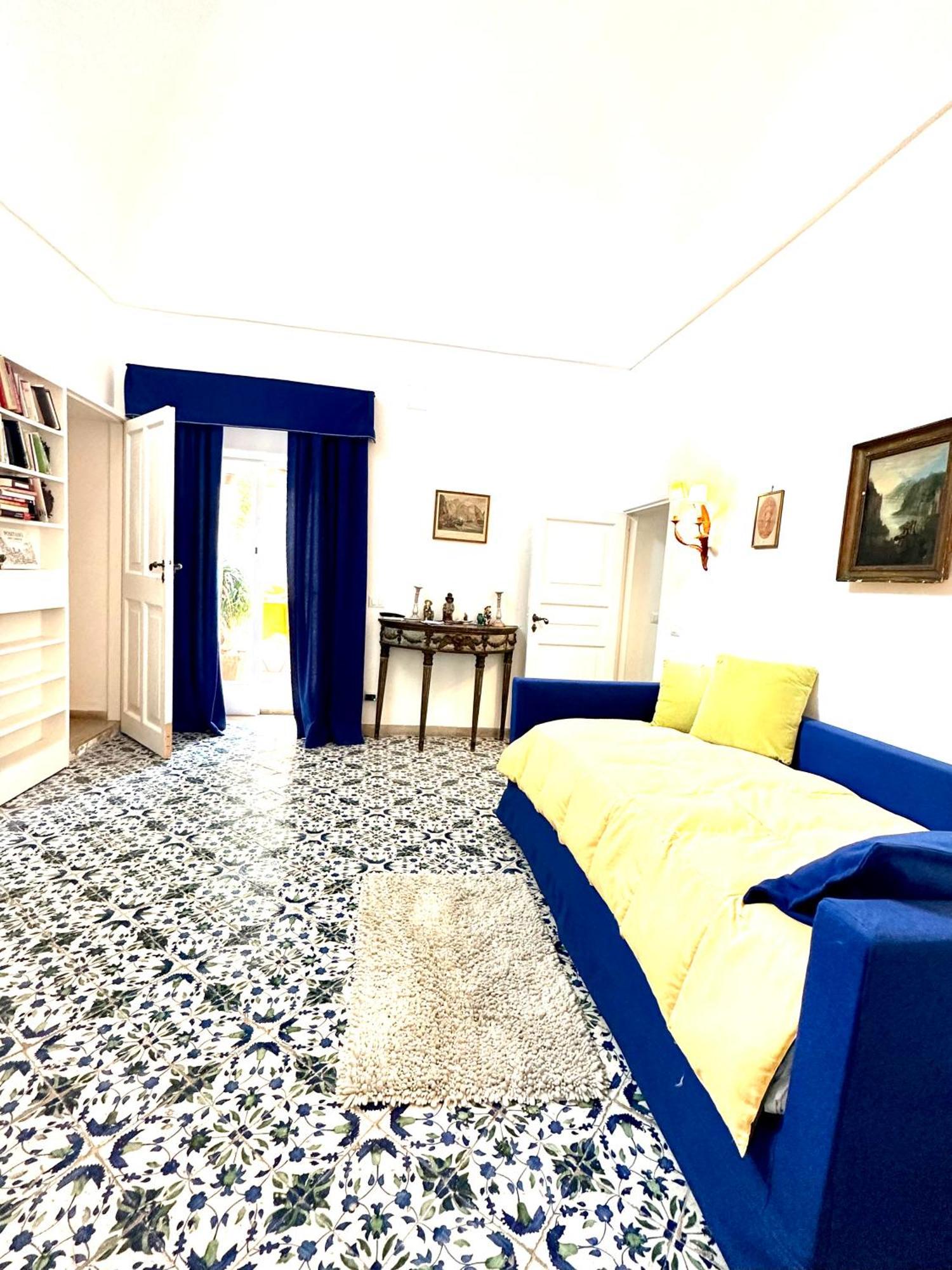 I Tre Soli Apartments By Caprirooms Extérieur photo
