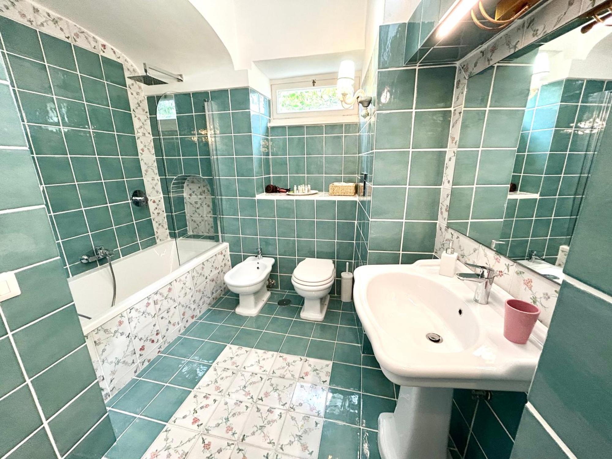I Tre Soli Apartments By Caprirooms Extérieur photo